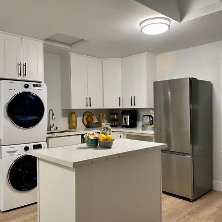 Tacoma 2 Bedrooms 1 Baths Sleep 5 With Compact Kitchen Esterno foto