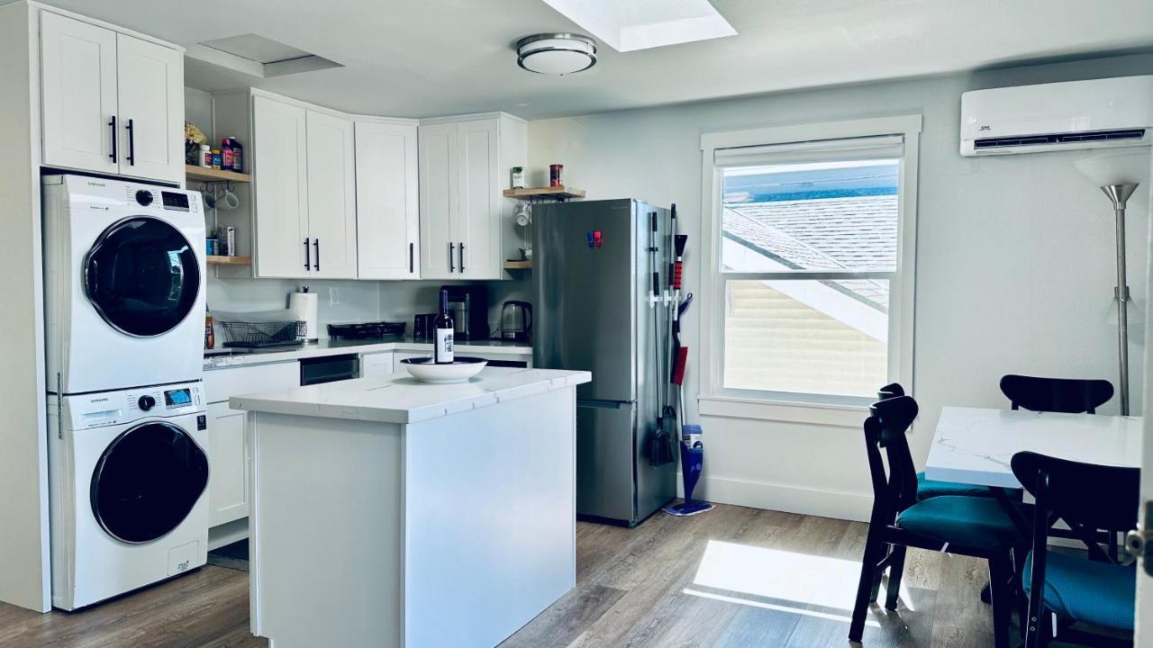 Tacoma 2 Bedrooms 1 Baths Sleep 5 With Compact Kitchen Esterno foto